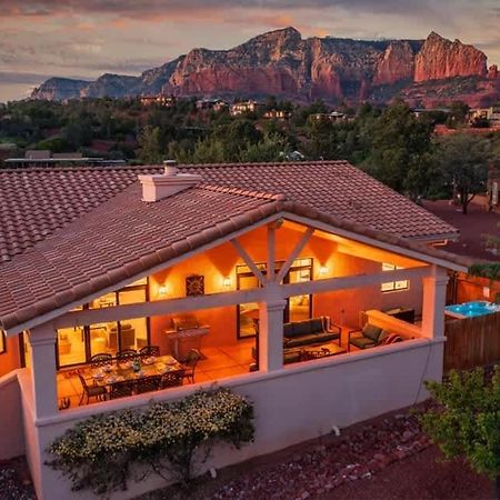 5 Bed 3 Bath Uptown Sedona-Game Room-Sauna-Cold Plunge-Jacuzzi-Gym Eksteriør bilde