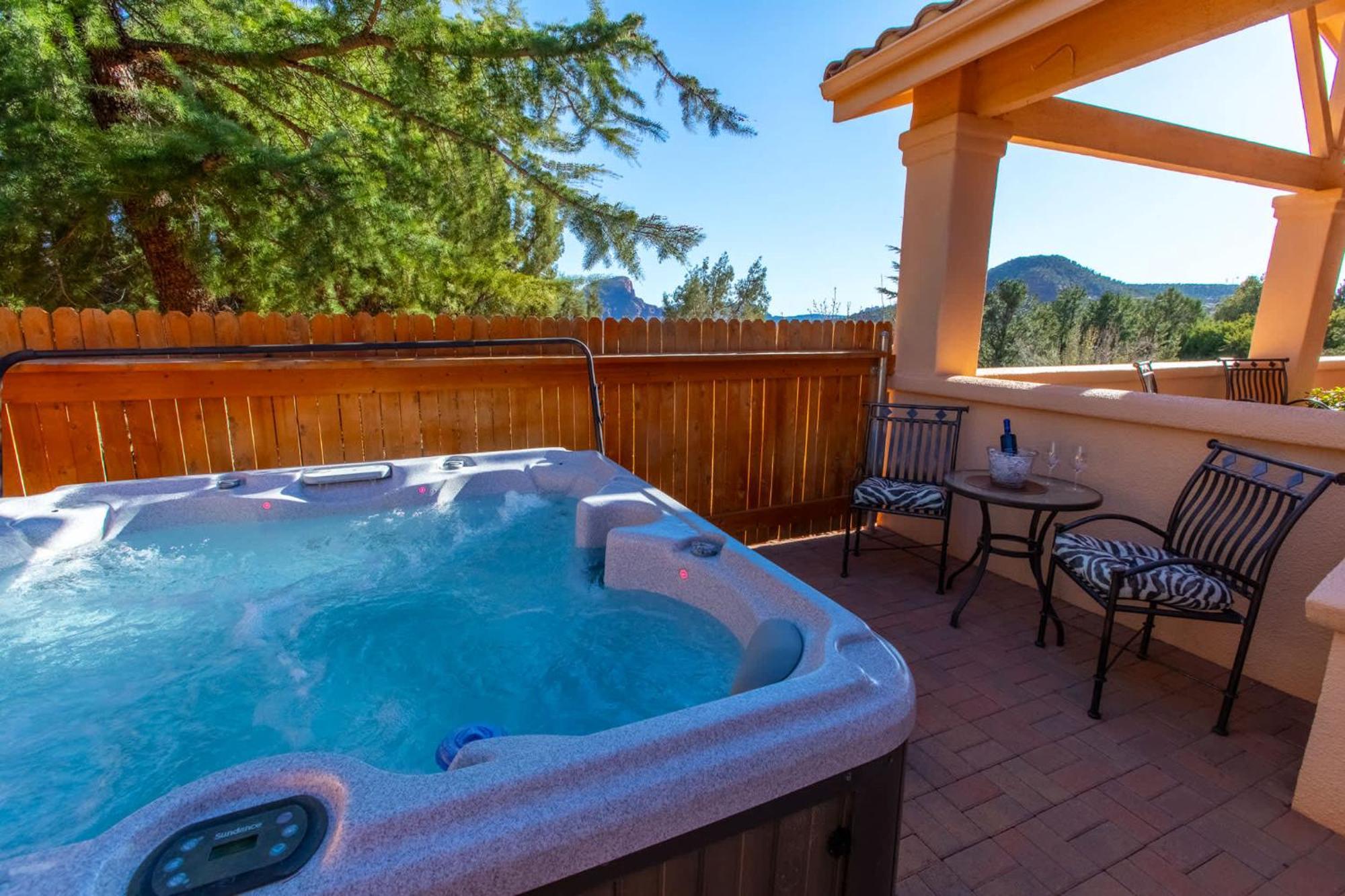 5 Bed 3 Bath Uptown Sedona-Game Room-Sauna-Cold Plunge-Jacuzzi-Gym Eksteriør bilde
