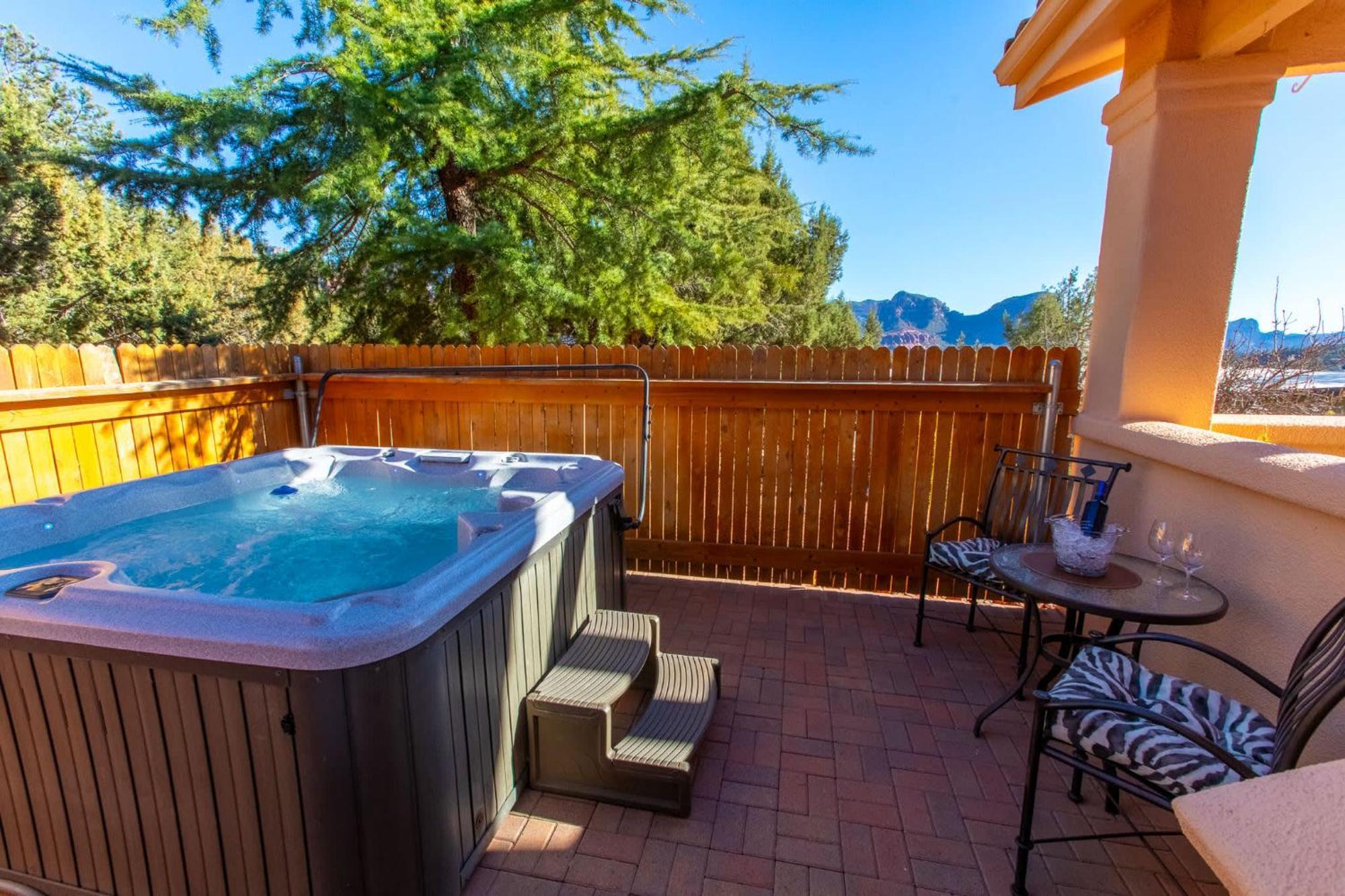 5 Bed 3 Bath Uptown Sedona-Game Room-Sauna-Cold Plunge-Jacuzzi-Gym Eksteriør bilde