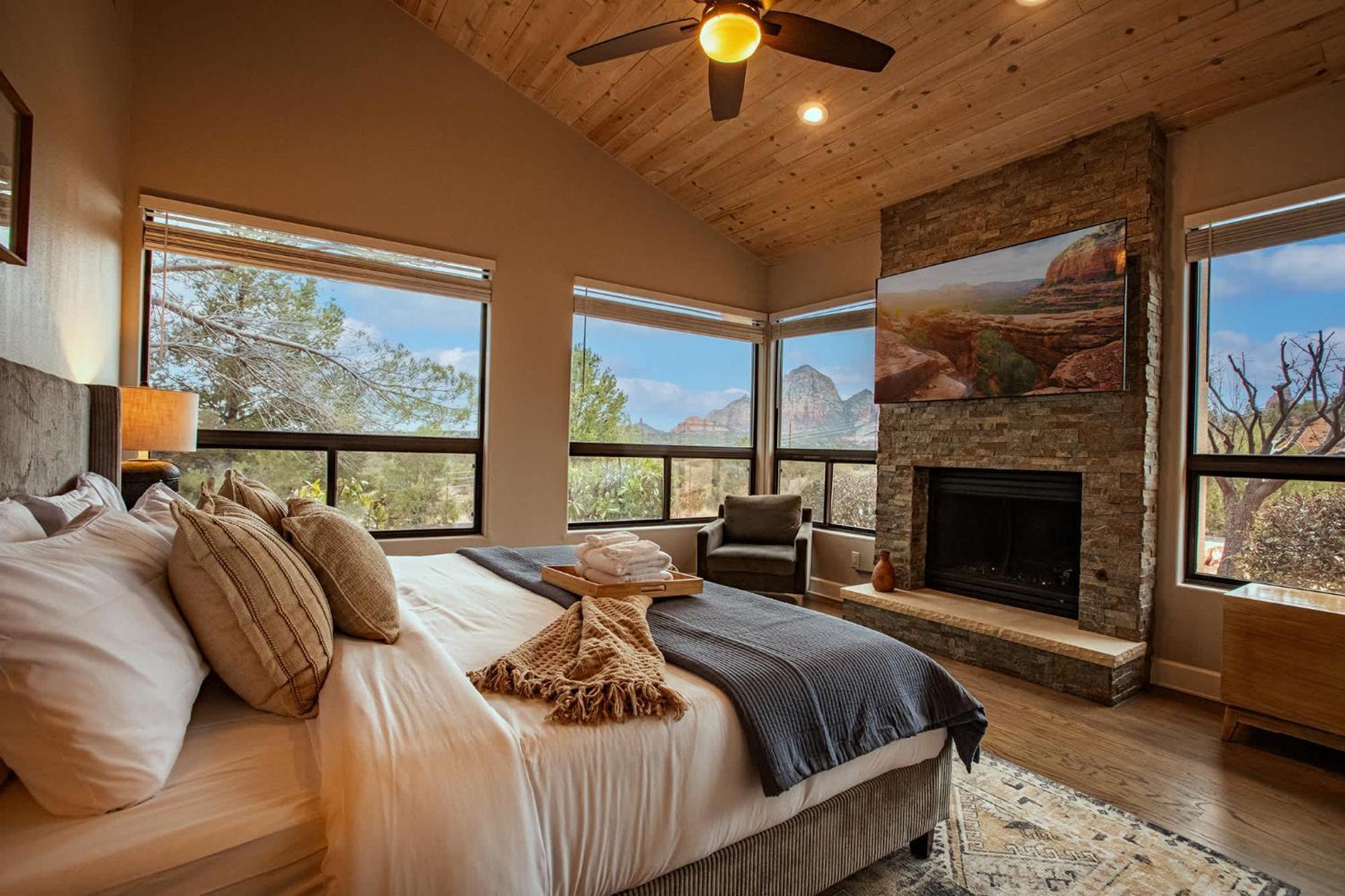5 Bed 3 Bath Uptown Sedona-Game Room-Sauna-Cold Plunge-Jacuzzi-Gym Eksteriør bilde